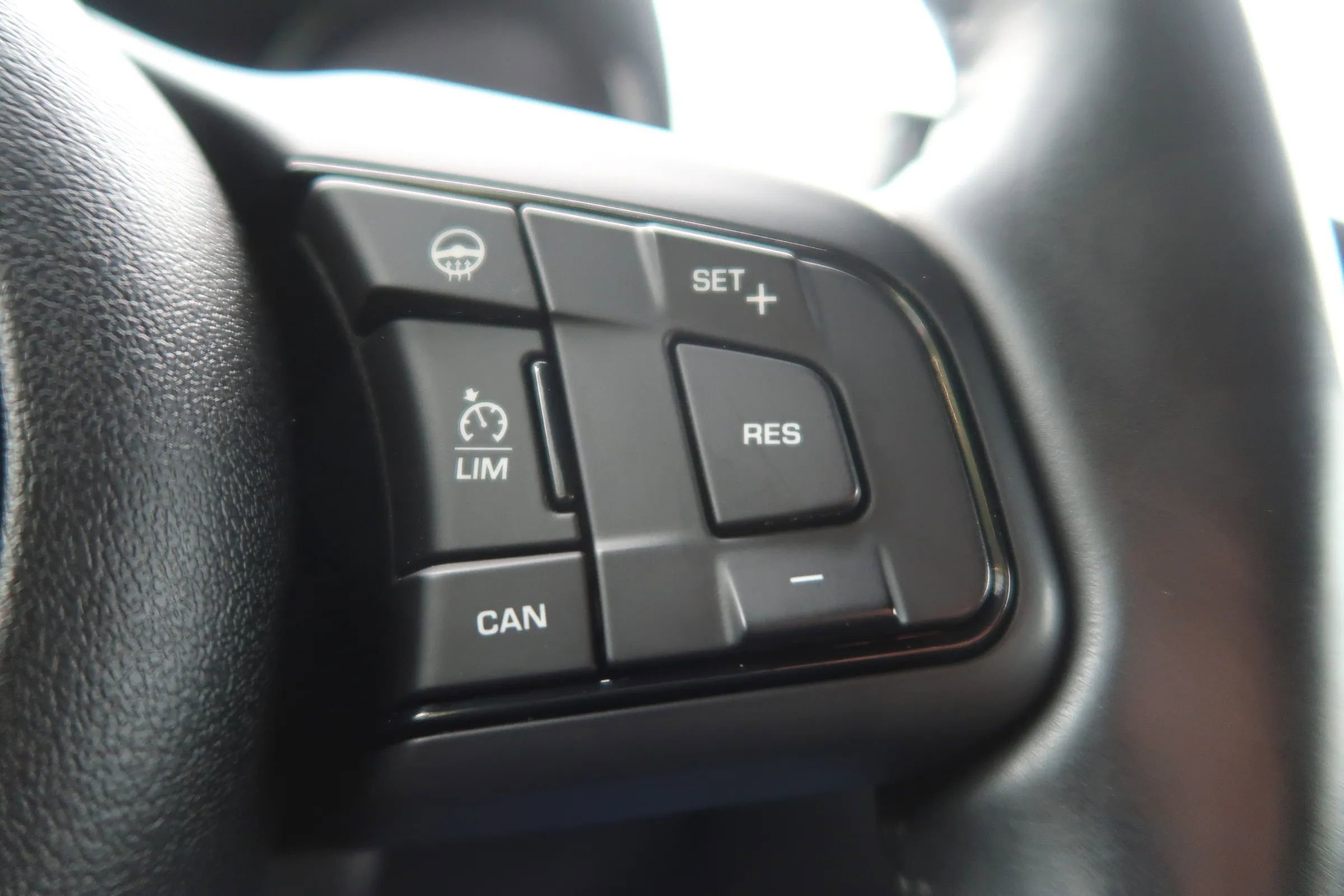 Used 2016 Jaguar F-TYPE S image 29