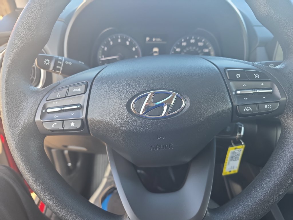 Used 2023 Hyundai Kona SE AWD/4WD image 13