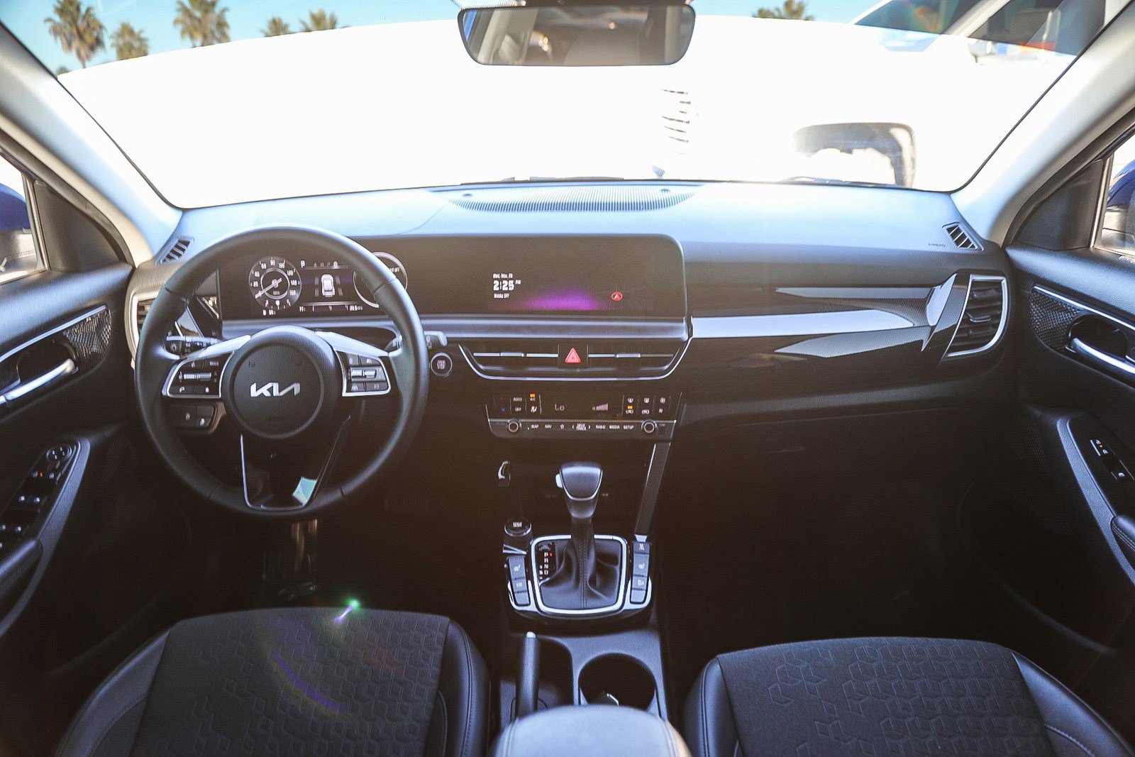 Used 2024 Kia Seltos S image 16