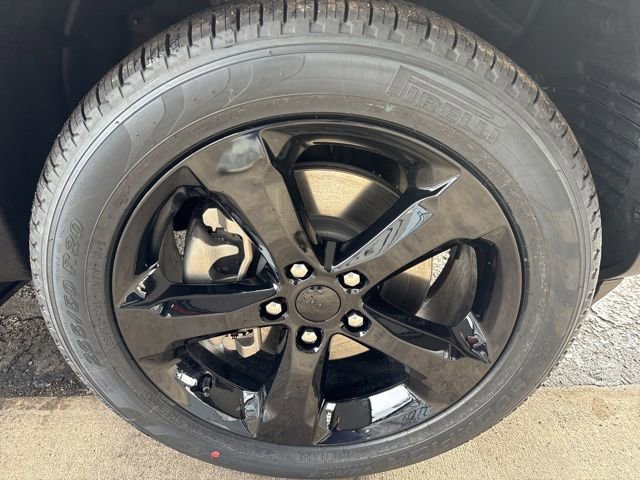 New 2026 Jeep Grand Cherokee L Limited w/ Limited Altitude Package AWD/4WD image 27