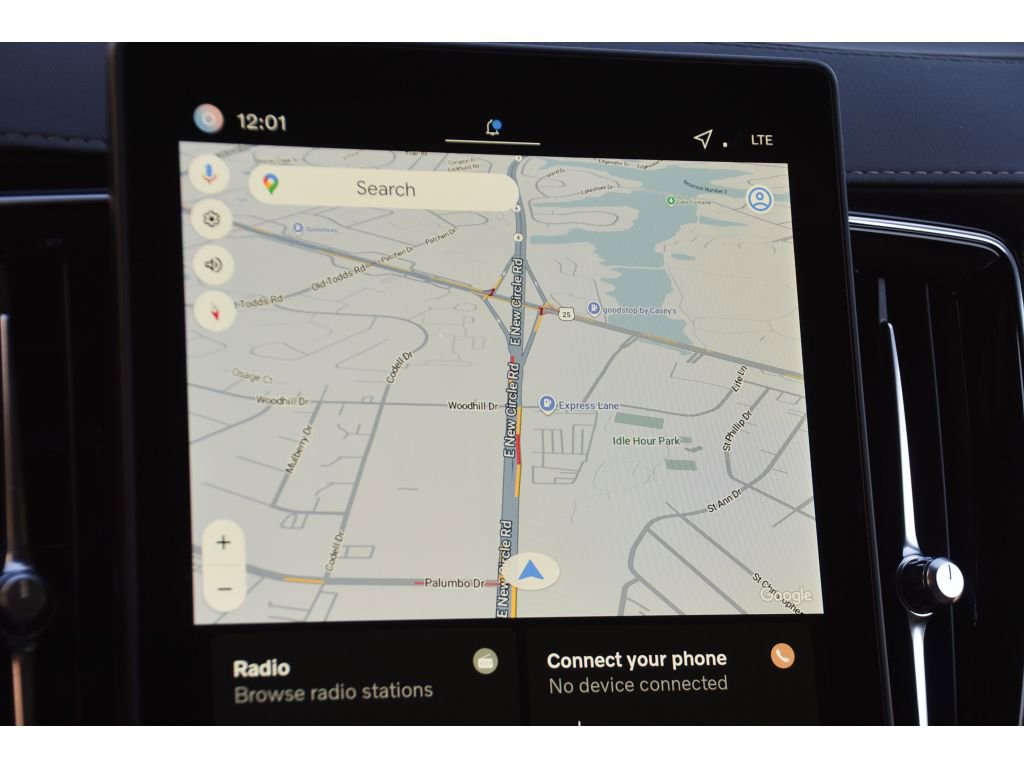 New 2026 Volvo XC90 B6 Plus w/ Protection Package Premier image 22