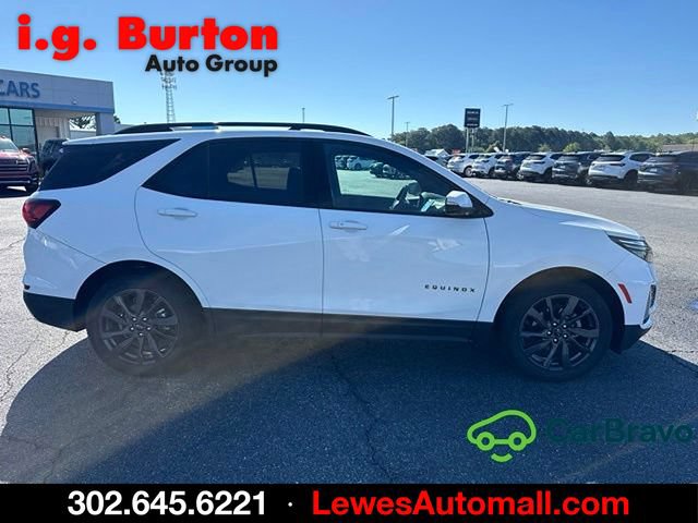 Used 2022 Chevrolet Equinox RS w/ RS Leather Package FWD image 2