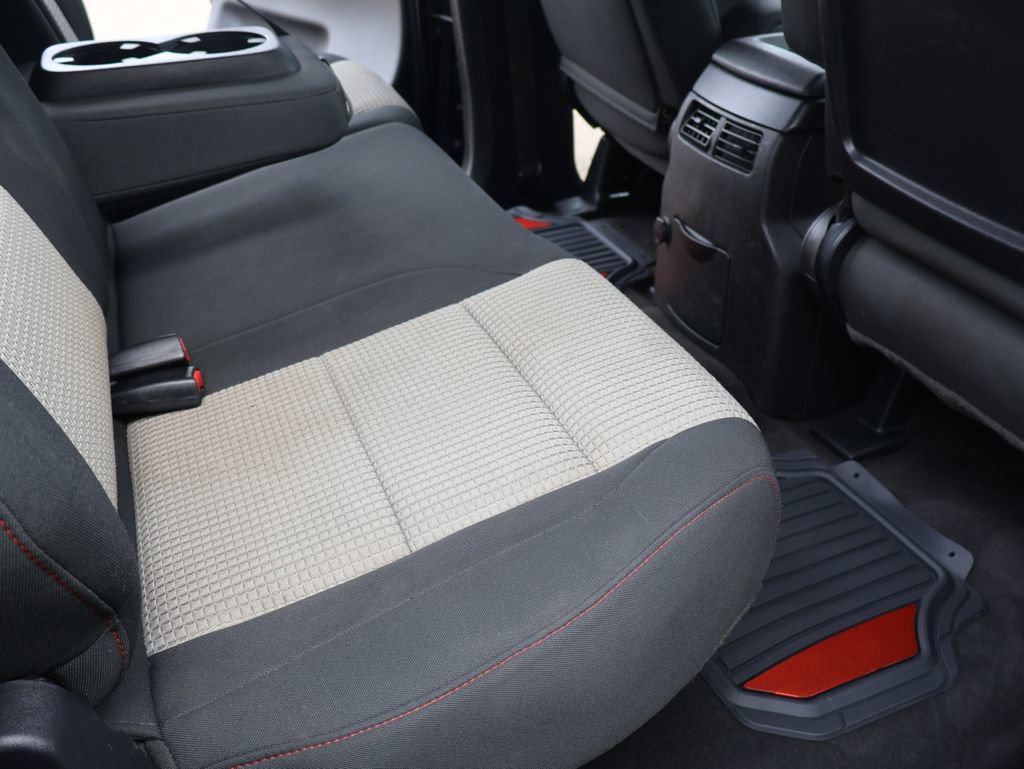 Used 2011 Nissan Titan S image 29