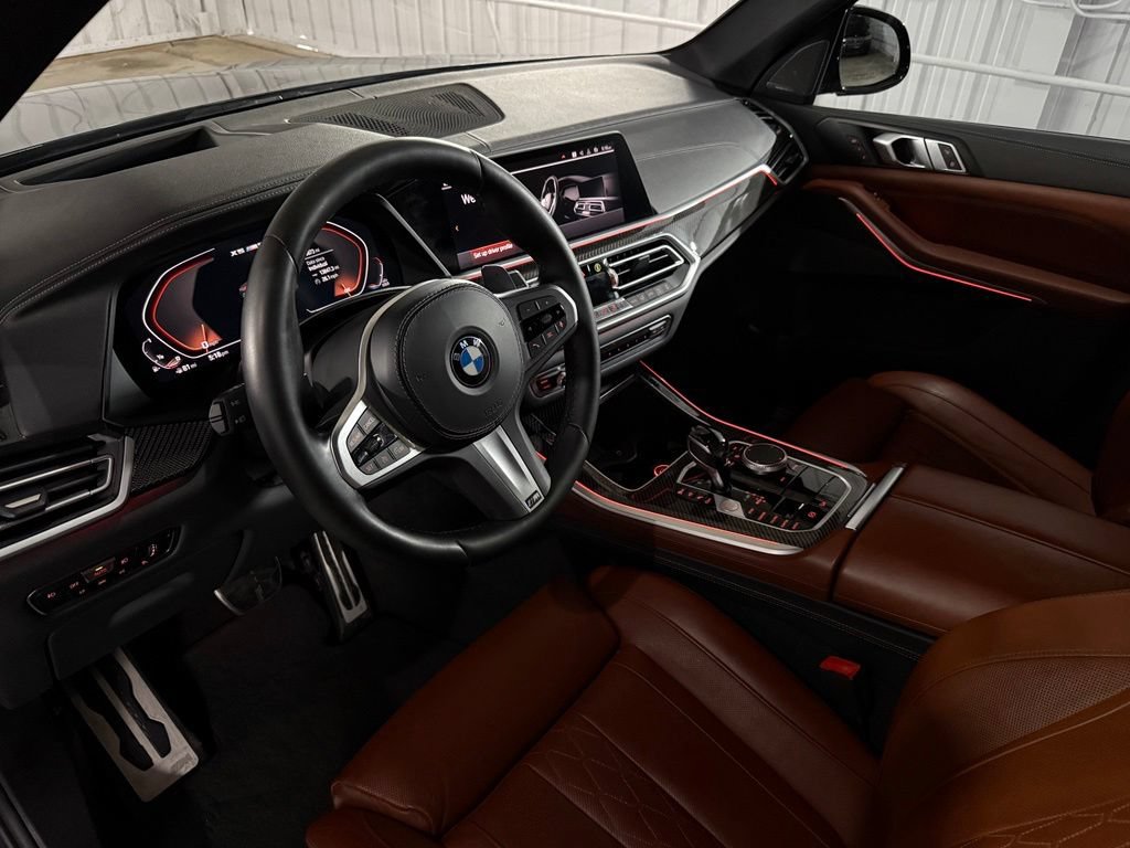 Used 2021 BMW X5 M50i w/ Premium Package AWD/4WD image 24