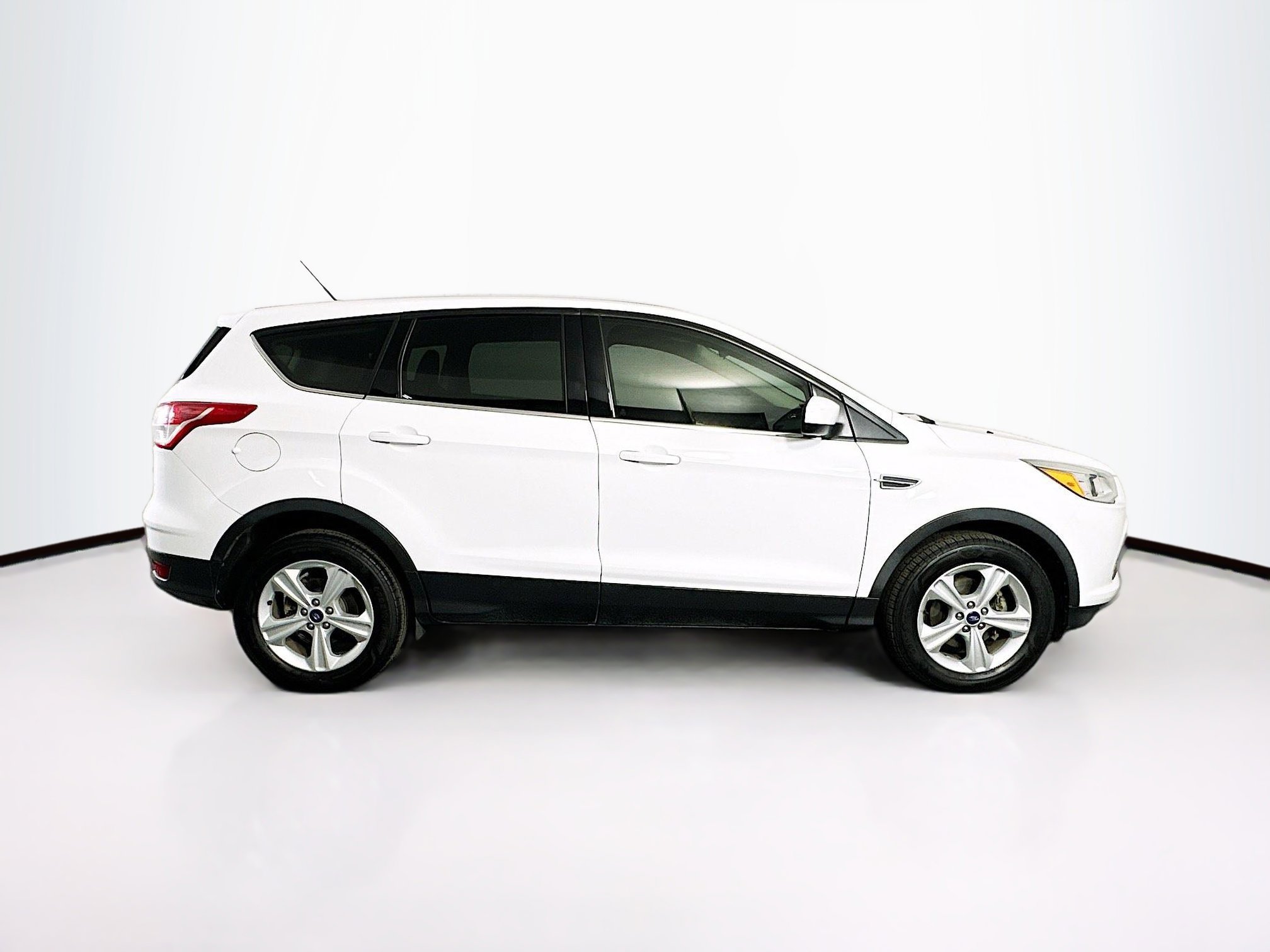 Used 2015 Ford Escape SE image 10