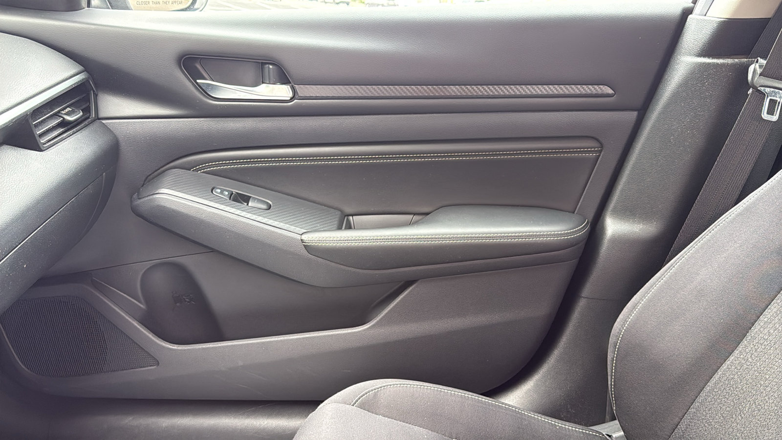 Used 2020 Nissan Altima 2.5 S FWD image 18