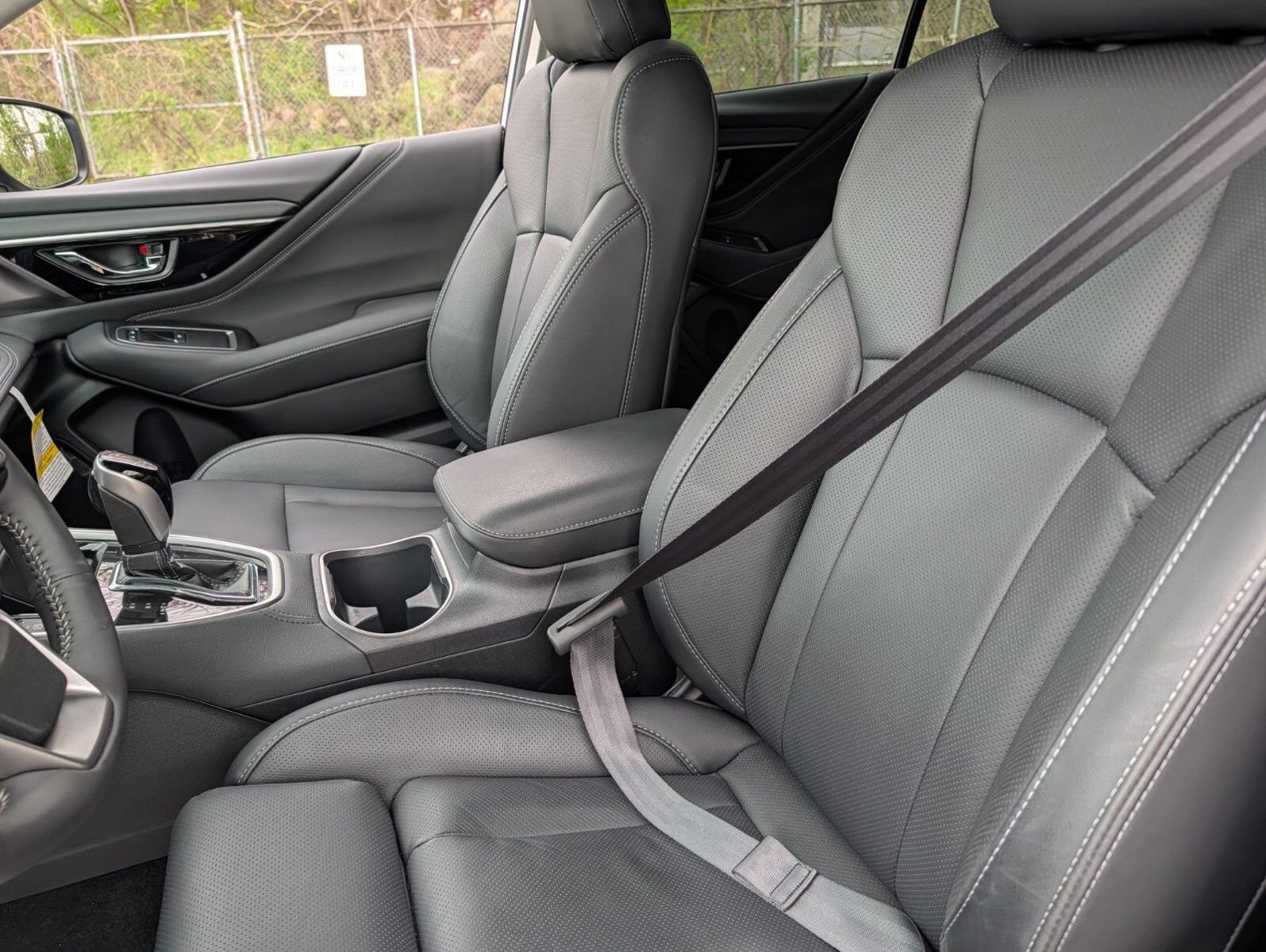Certified 2025 Subaru Outback Touring AWD/4WD image 19