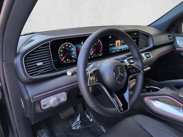 New 2025 Mercedes-Benz GLS 450 4MATIC image 3