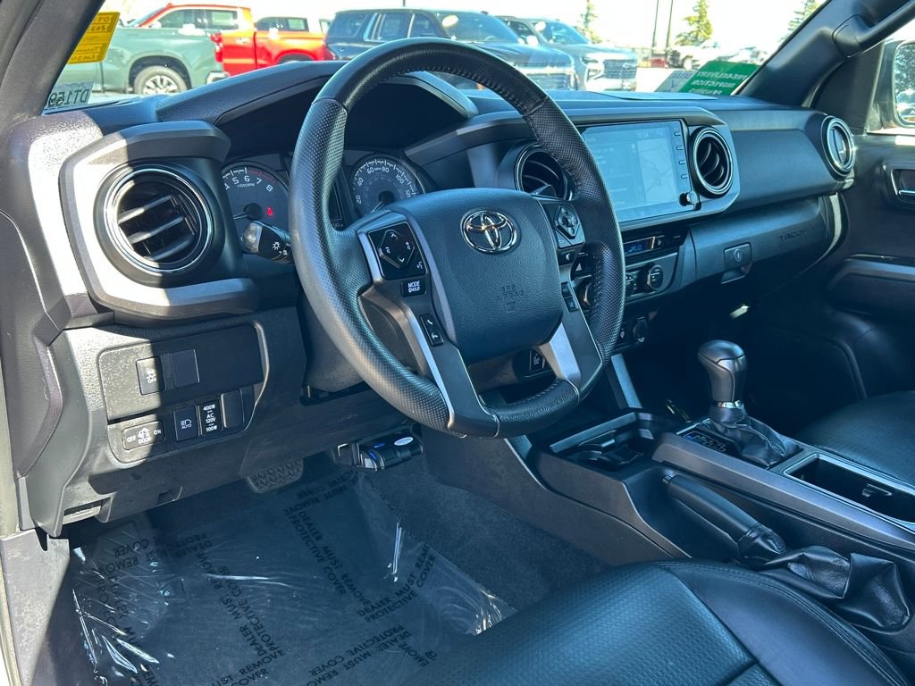 Used 2020 Toyota Tacoma TRD Off-Road w/ TRD Premium Off Road Package image 7