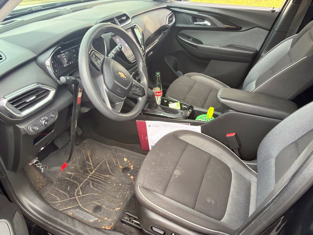 Used 2023 Chevrolet TrailBlazer LT w/ Convenience Package AWD/4WD image 5