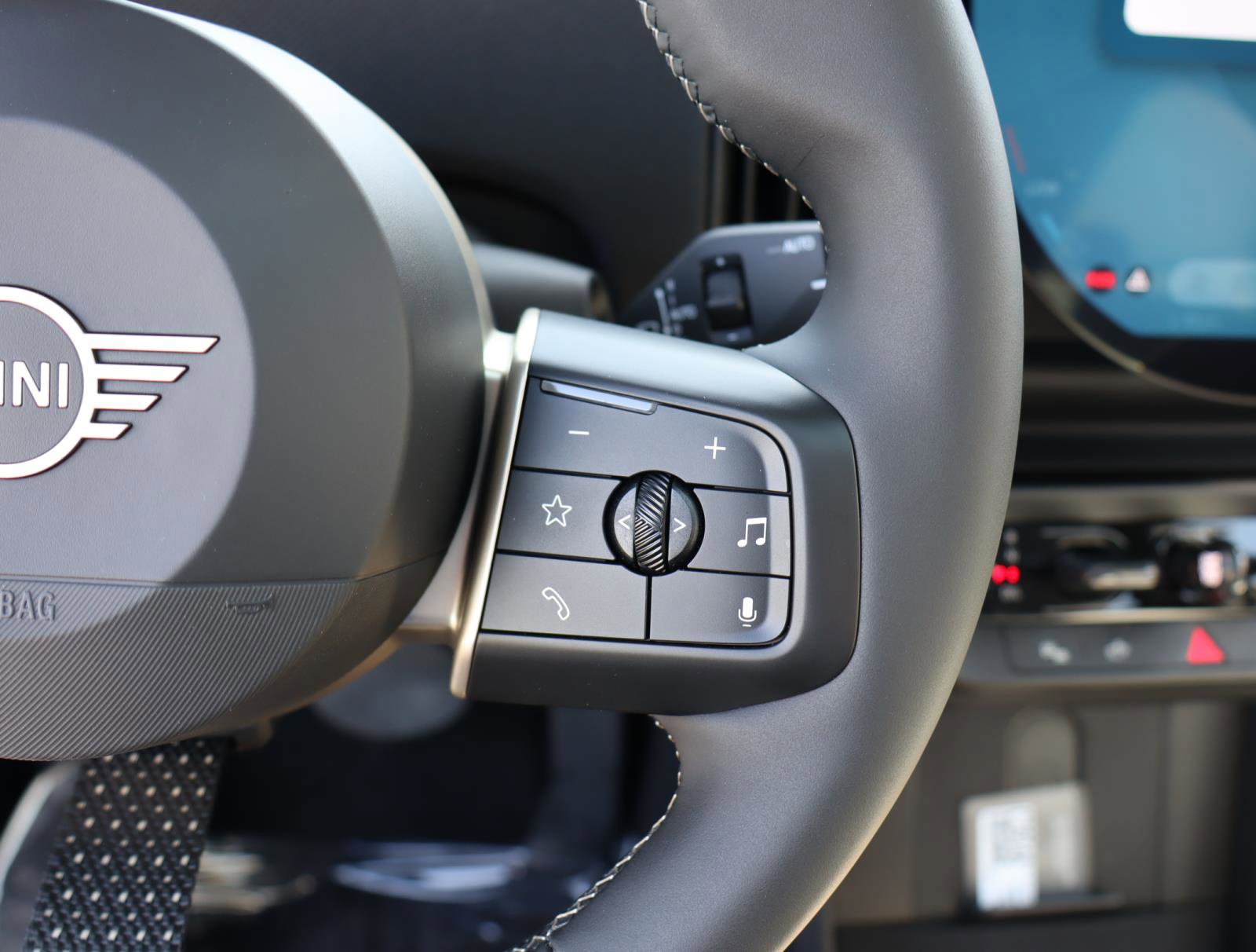 New 2026 MINI Cooper S image 15