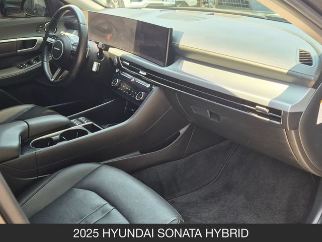 Used 2025 Hyundai Sonata Limited FWD image 27