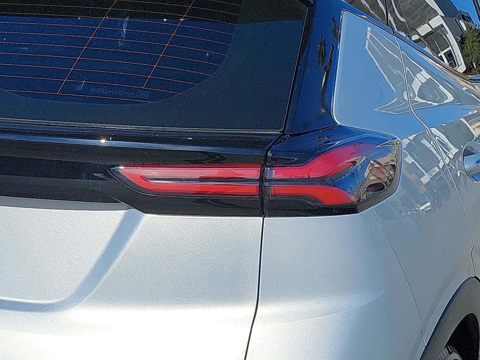 Used 2022 Chevrolet Bolt EUV Premier w/ Sun & Sound Package image 34