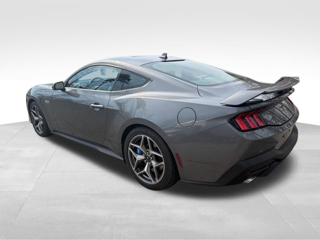 Used 2024 Ford Mustang GT Premium w/ GT Performance Package image 3