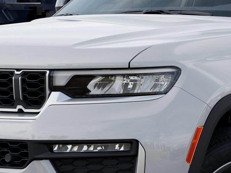 New 2026 Jeep Grand Cherokee Limited w/ Luxury Tech Group II image 10