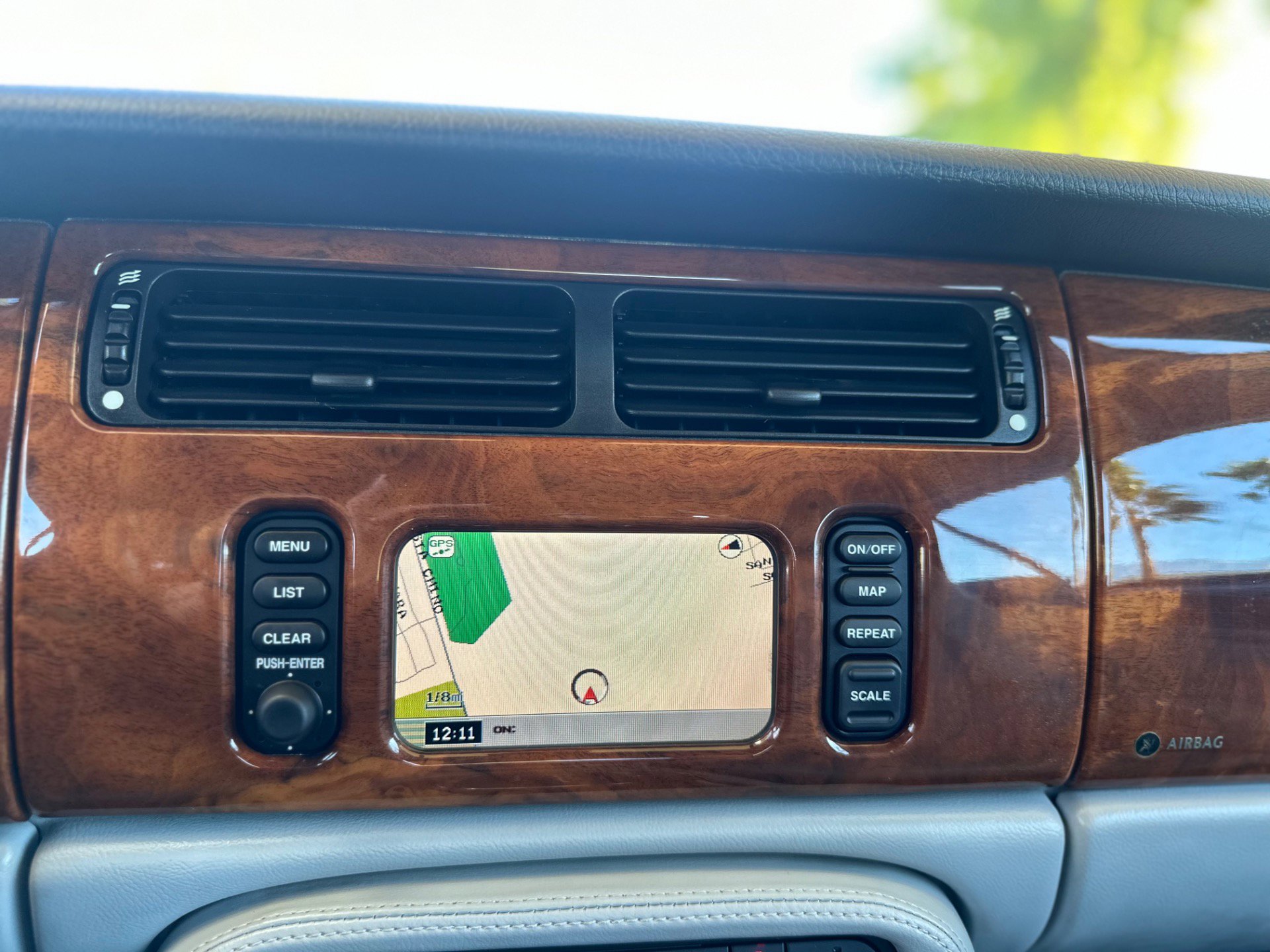 Used 2003 Jaguar XK8 Convertible image 26