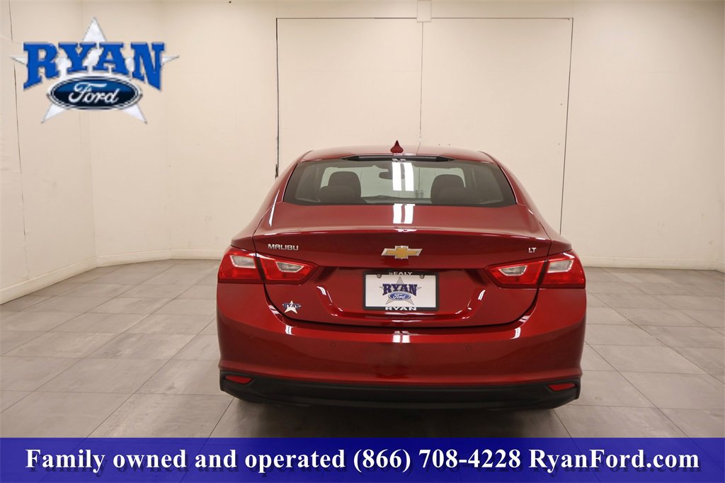 Used 2024 Chevrolet Malibu LT image 4