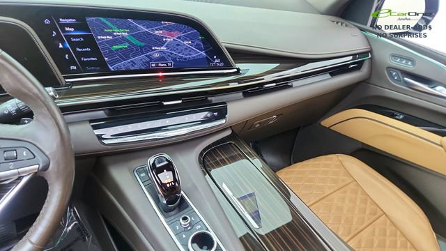 Used 2023 Cadillac Escalade ESV Premium Luxury image 48