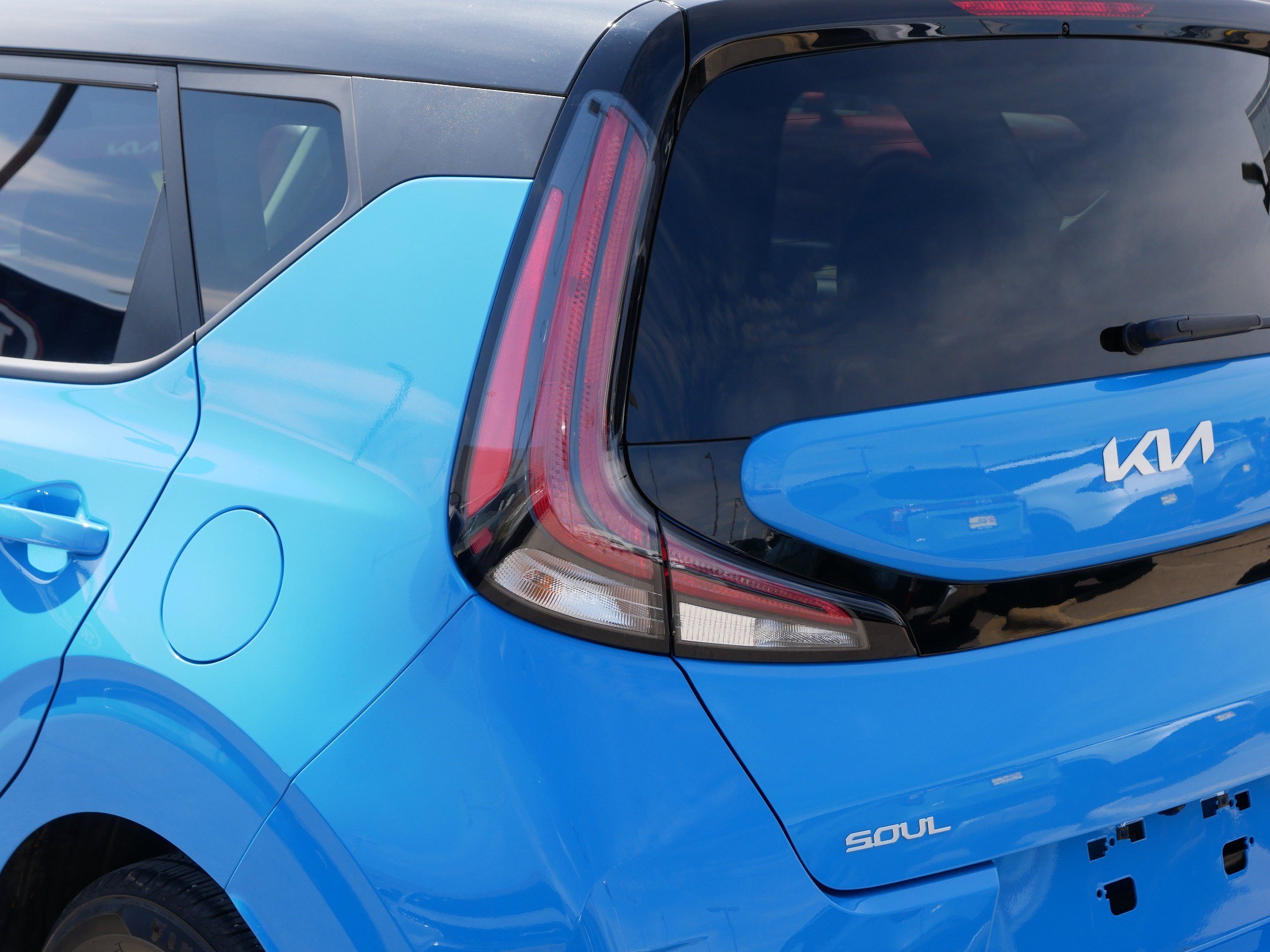 Certified 2023 Kia Soul S image 17