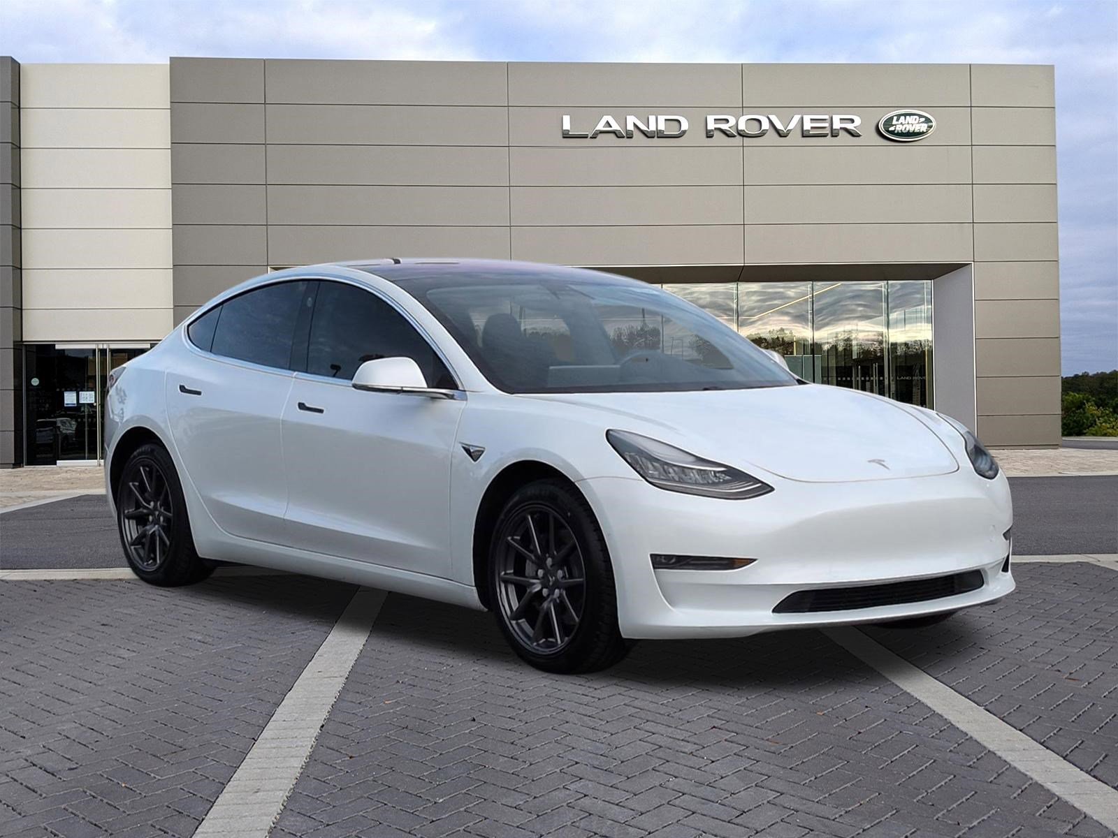 Used 2018 Tesla Model 3 Long Range image 3