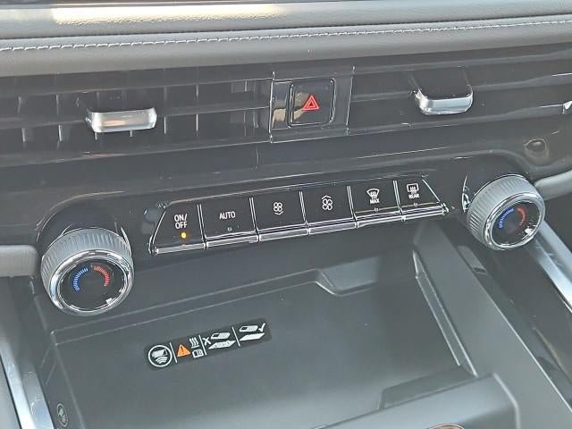 New 2026 Chevrolet Suburban LT w/ LPO, Get Active Package RWD image 18