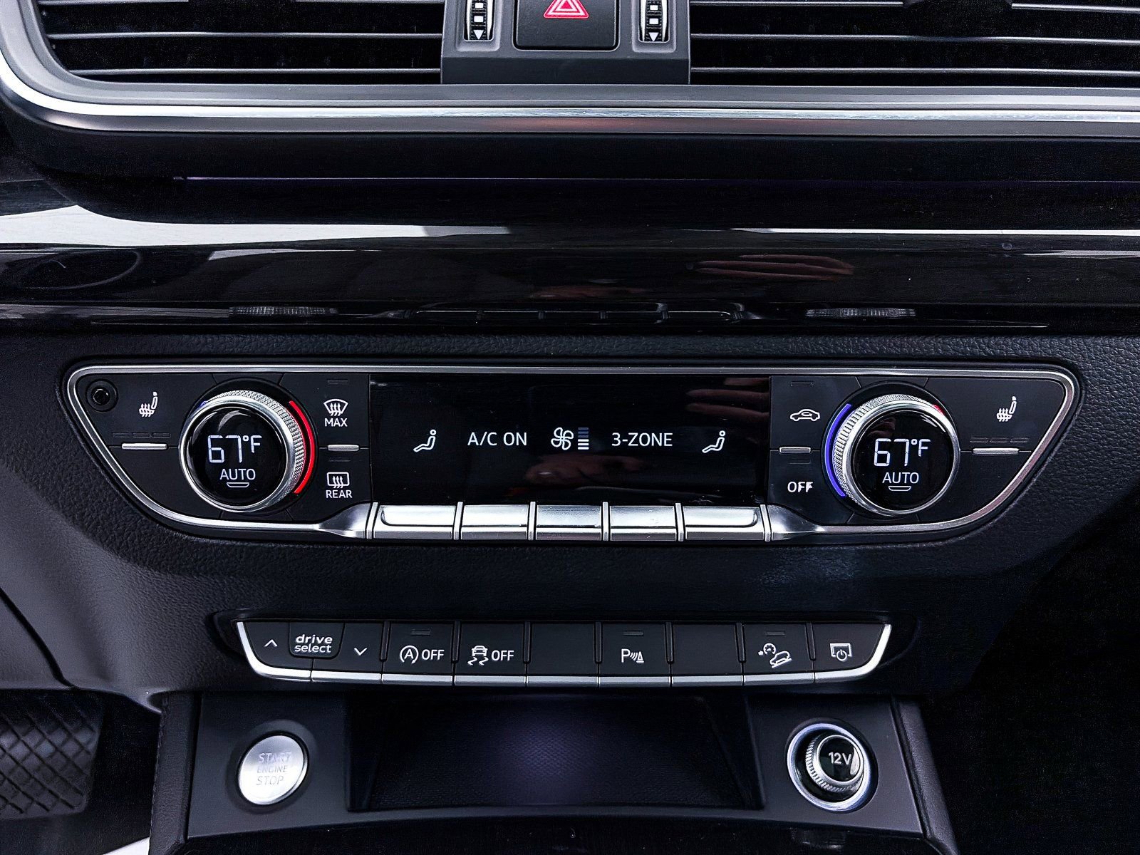 Used 2018 Audi Q5 Prestige w/ Prestige Package image 25