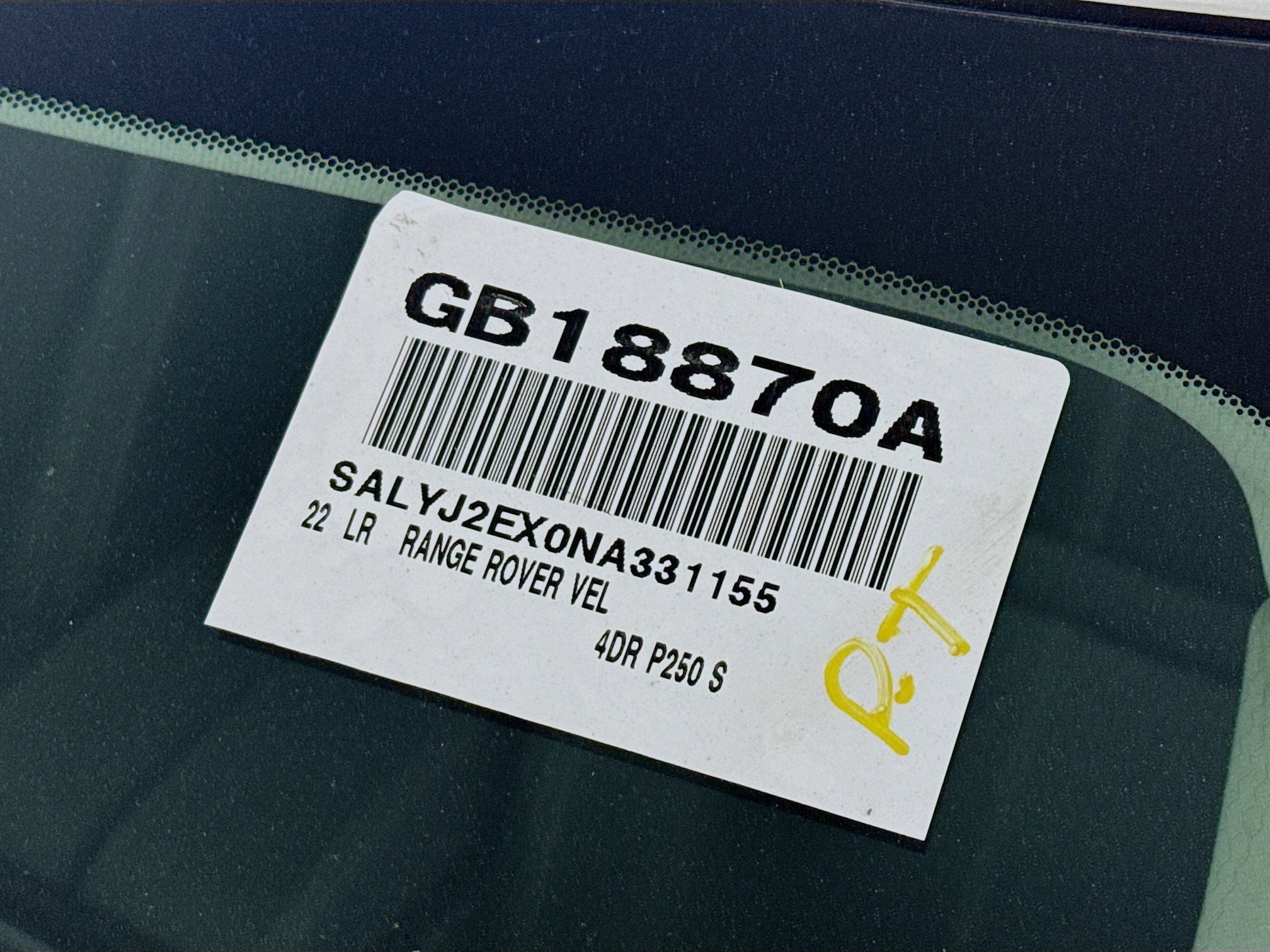 Used 2022 Land Rover Range Rover Velar S AWD/4WD image 40