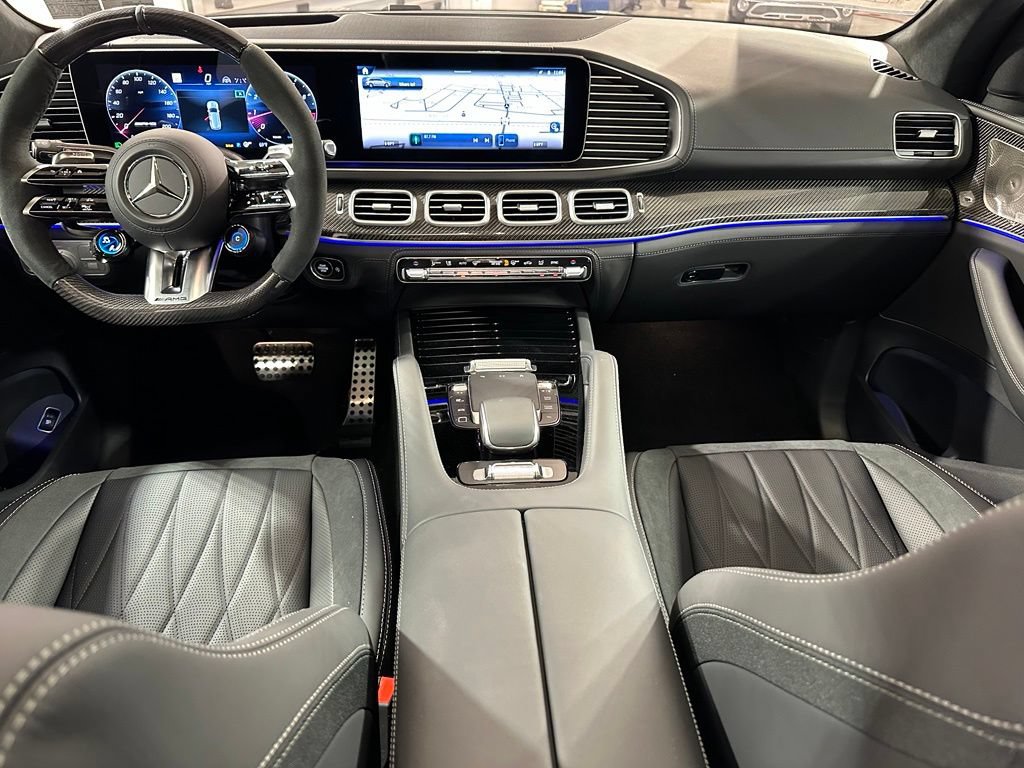 New 2026 Mercedes-Benz GLS 63 AMG 4MATIC image 9
