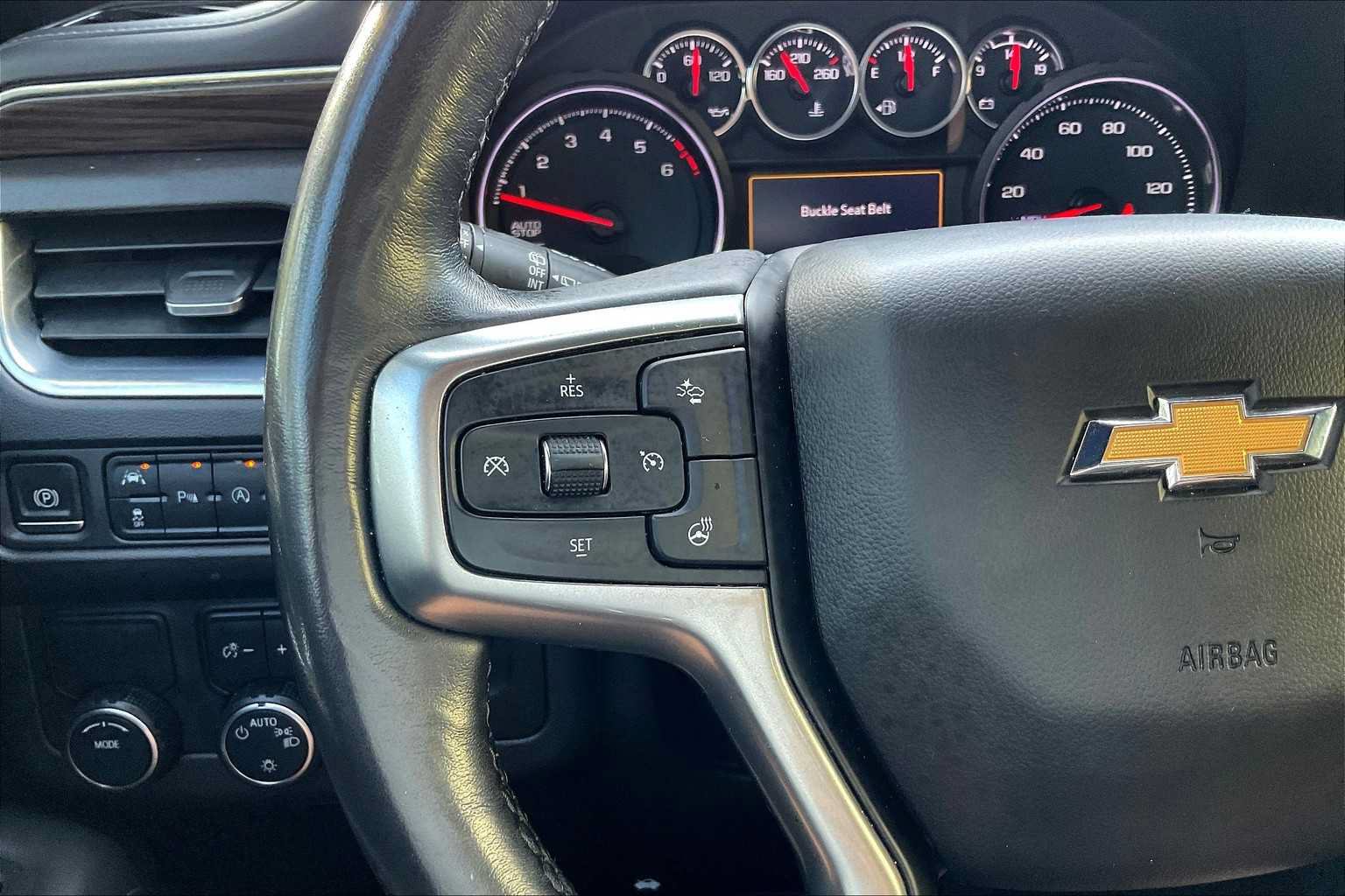Used 2021 Chevrolet Tahoe LT w/ Luxury Package RWD image 18