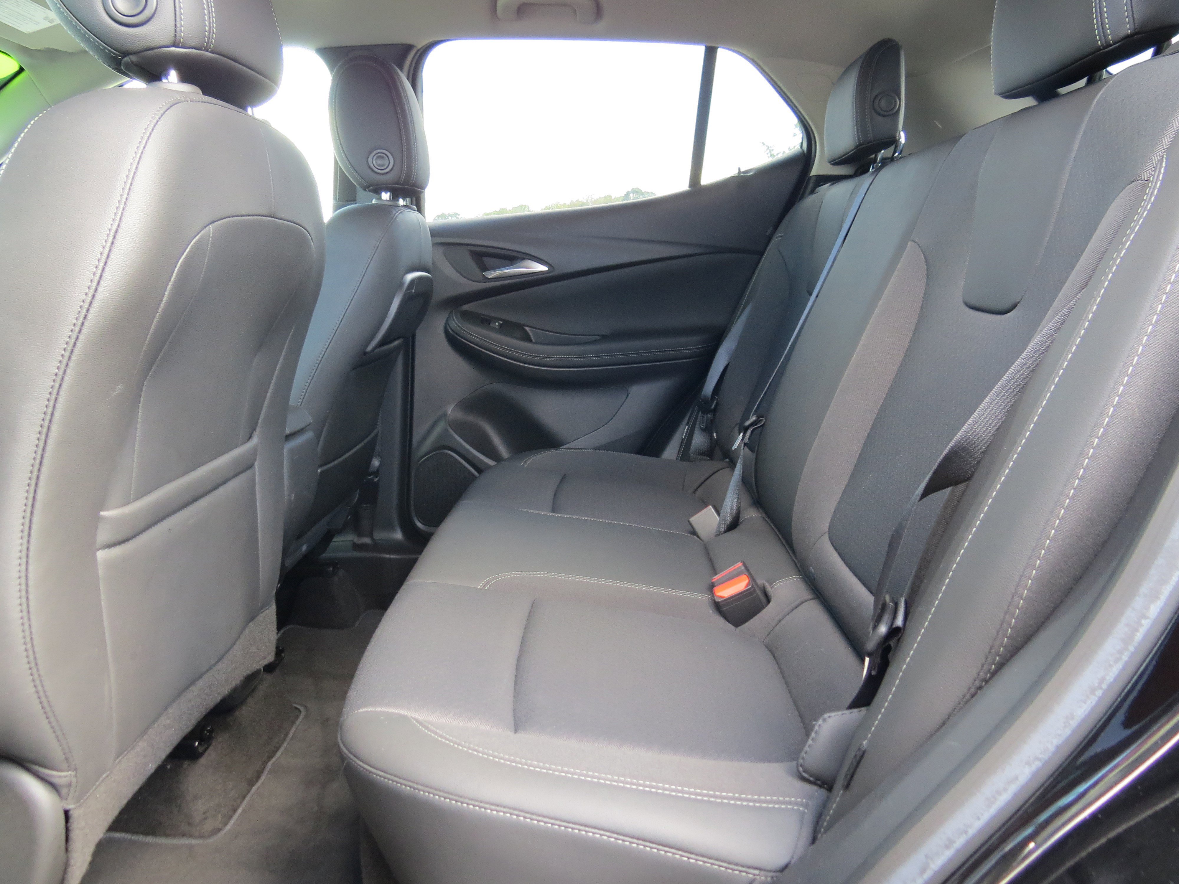 Certified 2023 Buick Encore GX Preferred w/ Cold Weather Comfort Package image 14