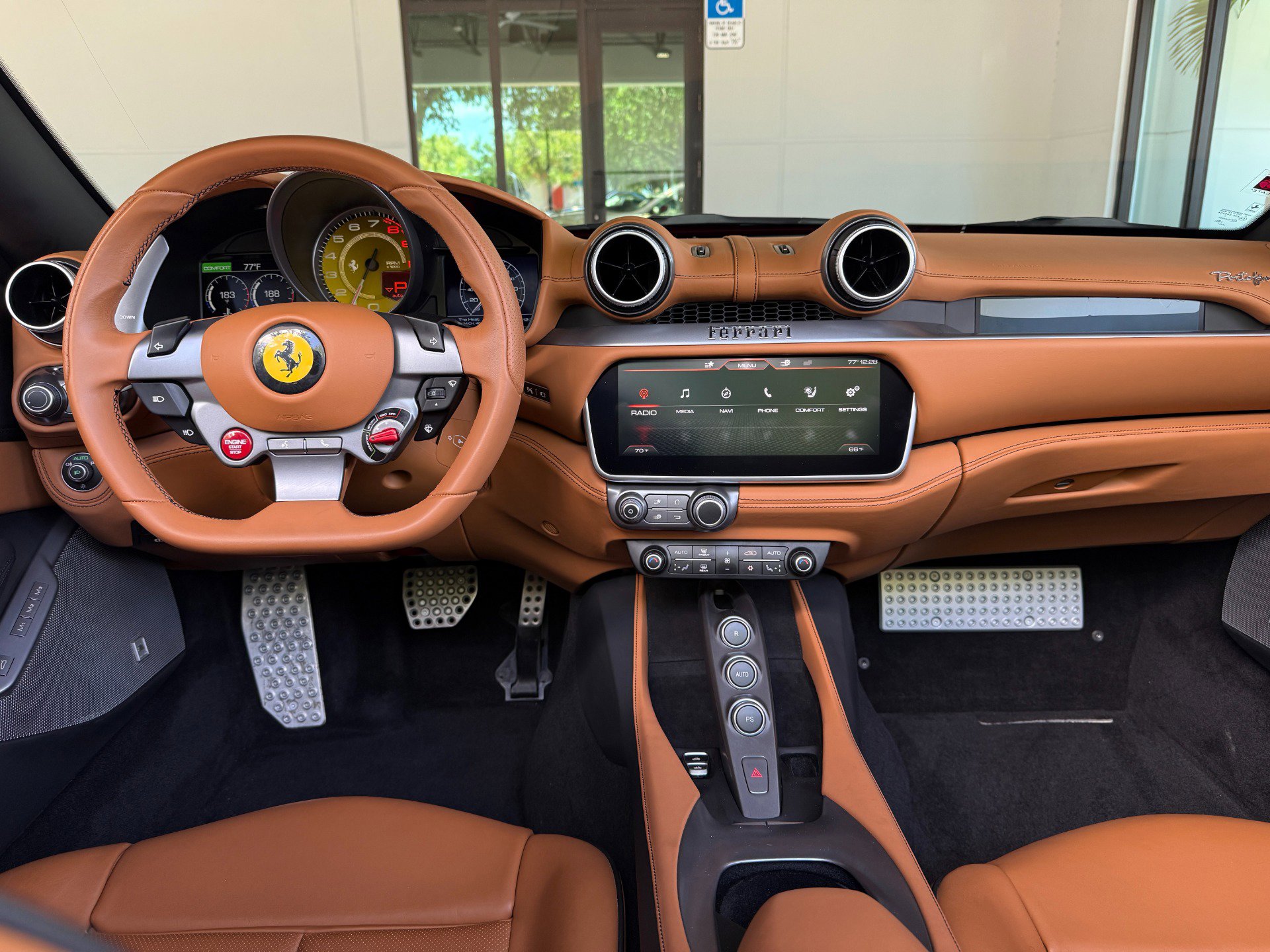 Used 2019 Ferrari Portofino RWD image 44