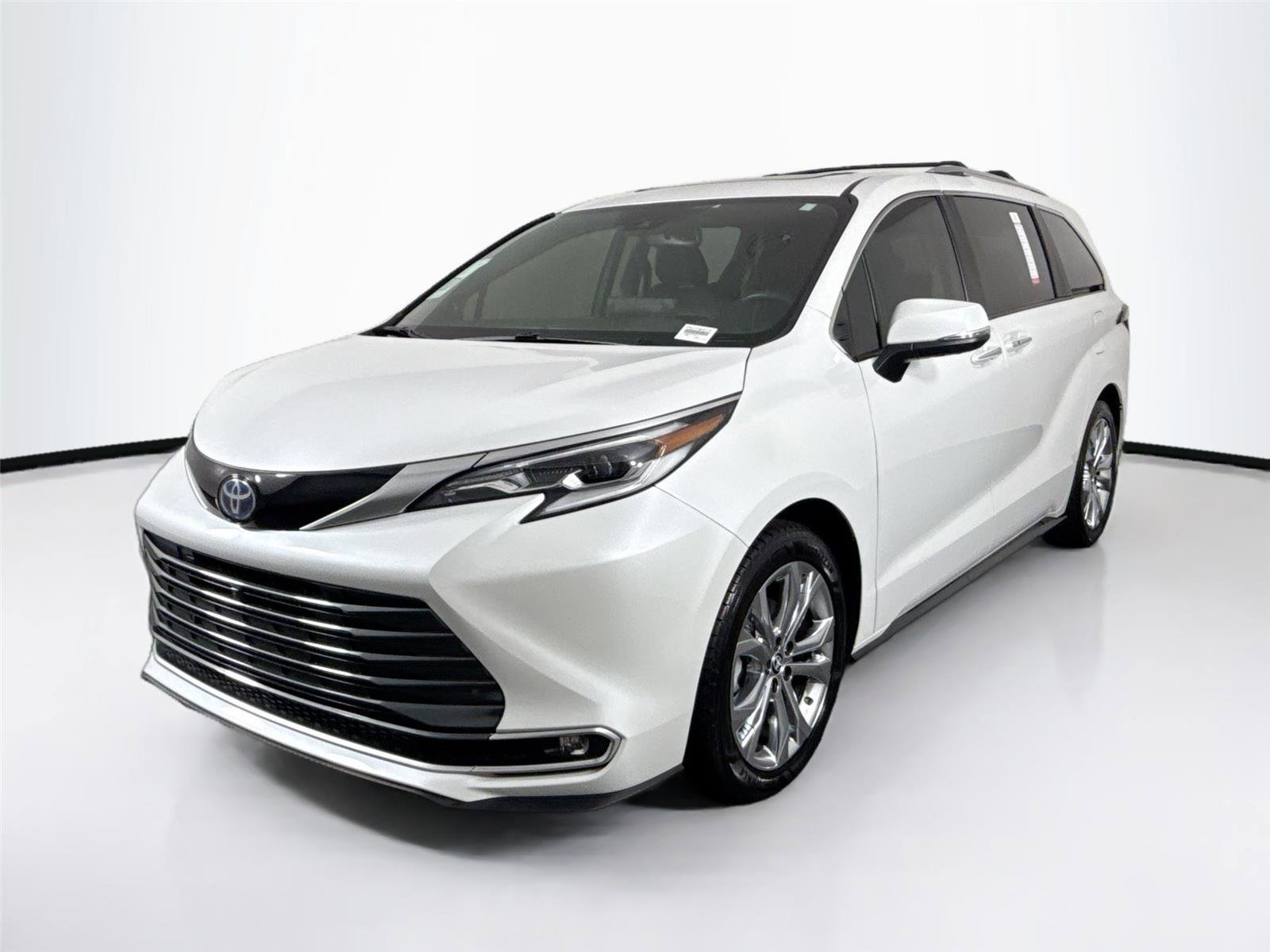 Certified 2023 Toyota Sienna Platinum