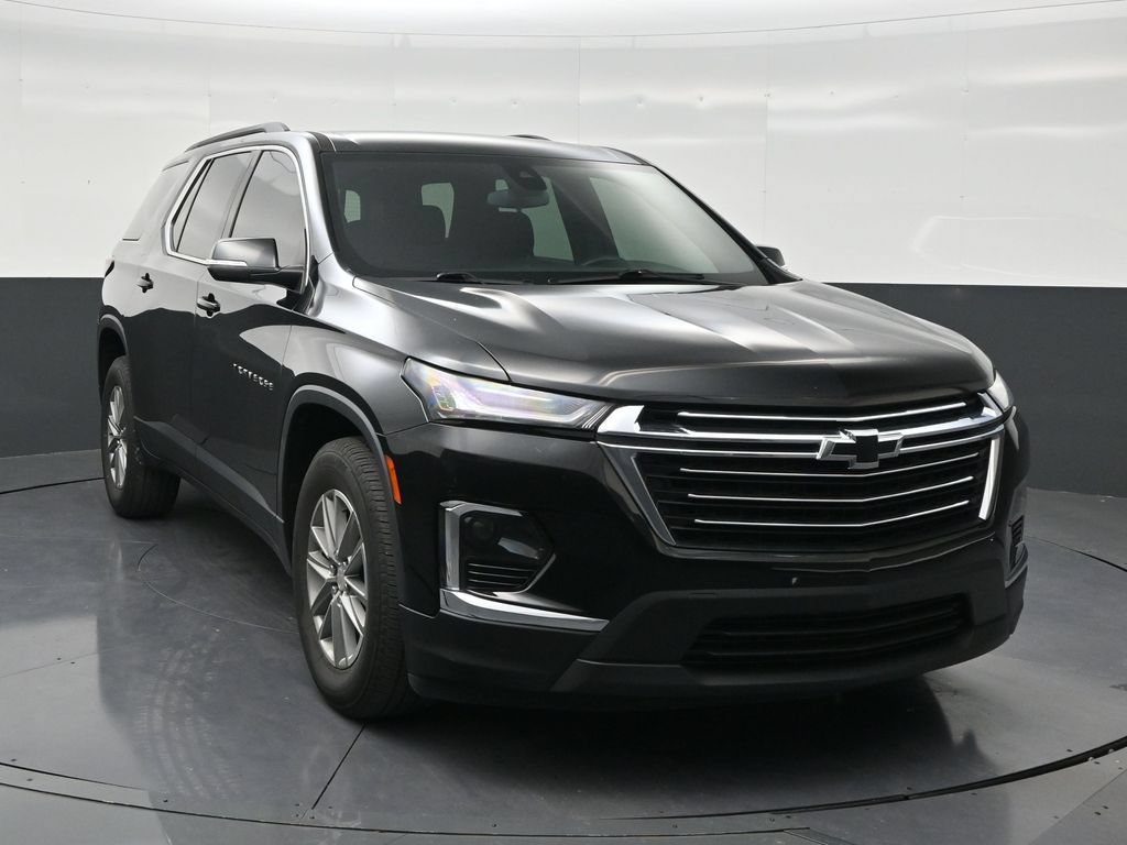 Used 2023 Chevrolet Traverse LT FWD image 7
