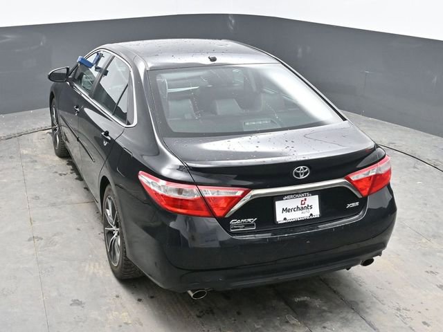 Used 2015 Toyota Camry XSE image 28