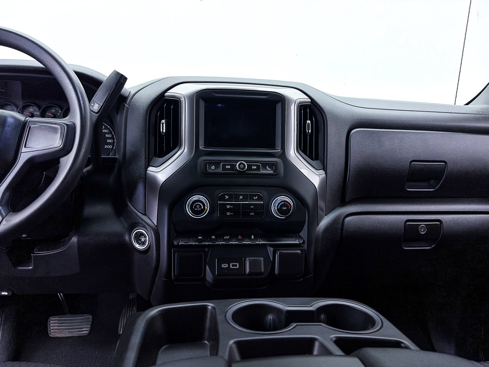 Used 2024 Chevrolet Silverado 1500 Custom AWD/4WD image 6