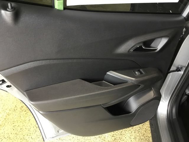New 2026 Chevrolet Trax RS w/ Driver Confidence Package FWD image 33