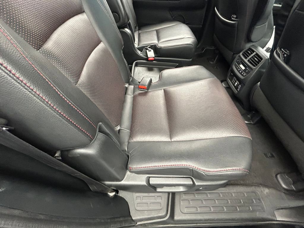 Used 2022 Honda Pilot Black Edition image 41