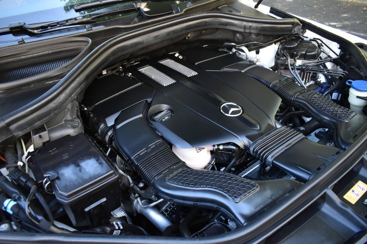 Used 2018 Mercedes-Benz GLS 450 4MATIC image 56