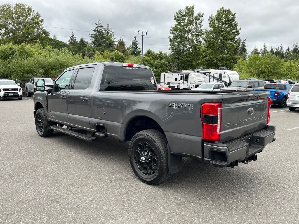Used 2026 Ford F350 Lariat w/ Black Appearance Package AWD/4WD image 2