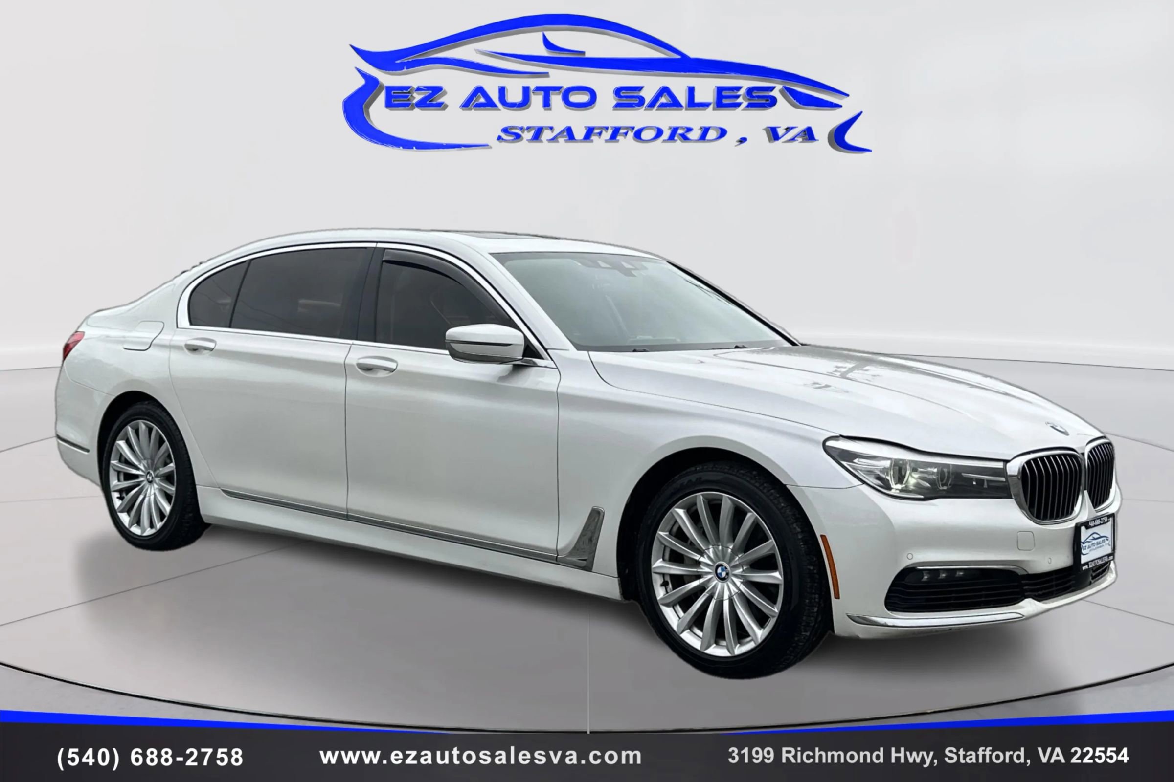 Used 2018 BMW 740i xDrive image 3