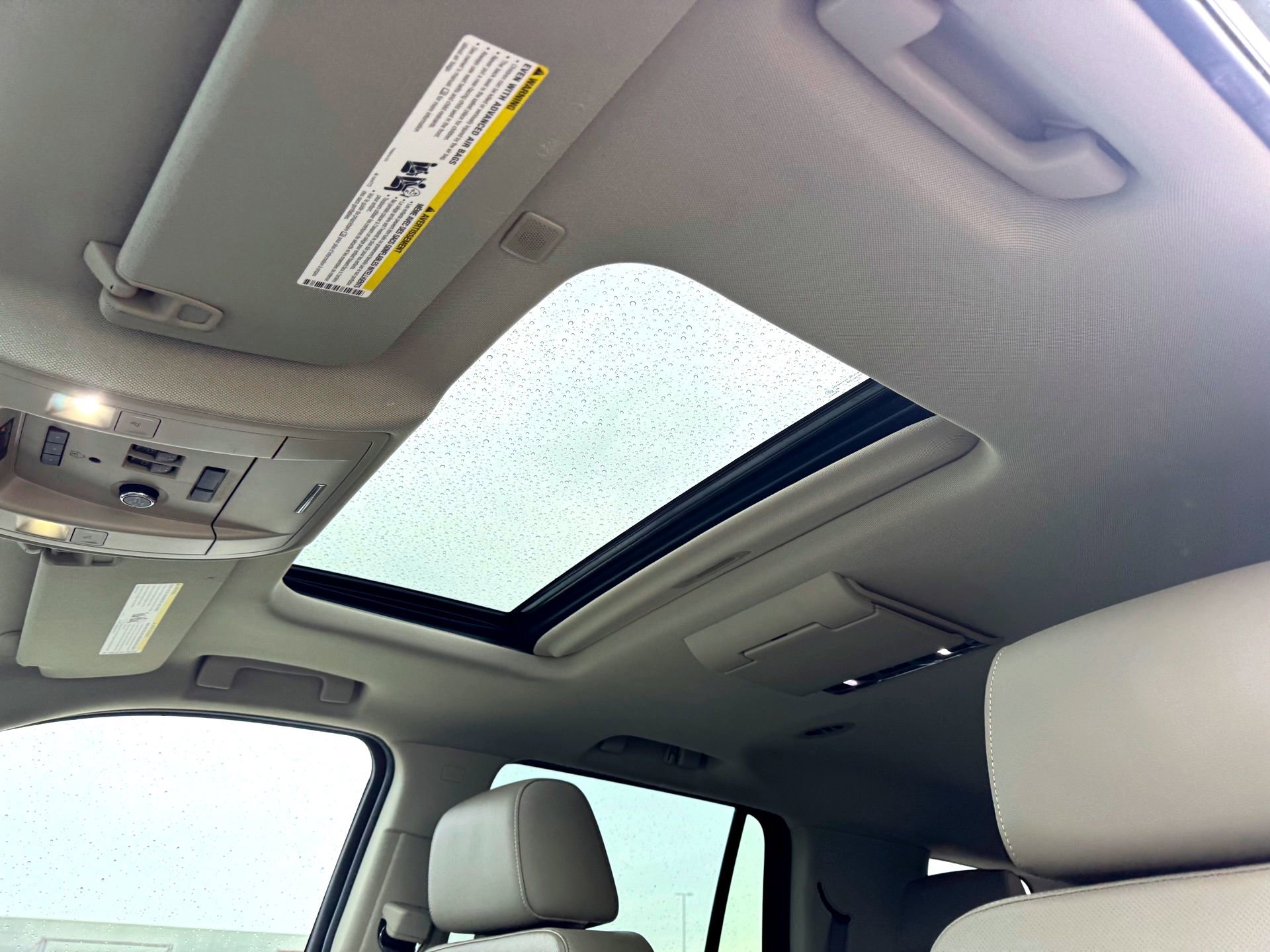 Used 2017 GMC Yukon SLT w/ Open Road Package image 14