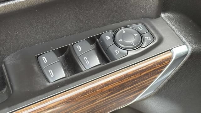 Certified 2021 Chevrolet Silverado 1500 High Country w/ Technology Package AWD/4WD image 27