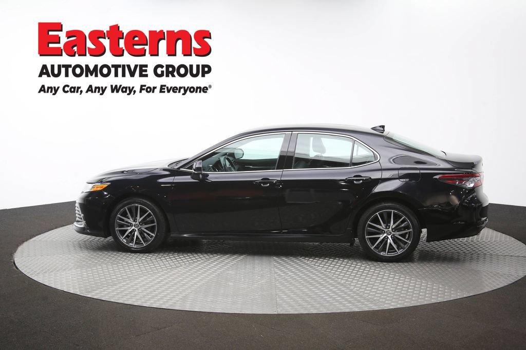 Used 2022 Toyota Camry XLE FWD image 60