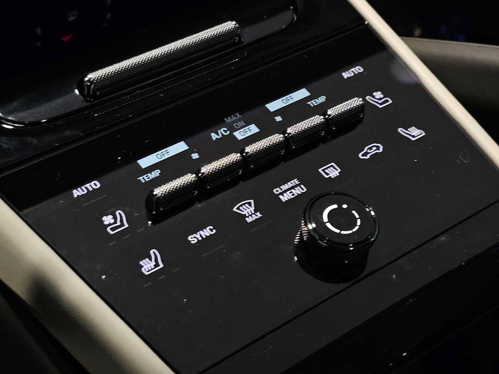 New 2025 Porsche Cayenne S AWD/4WD image 33