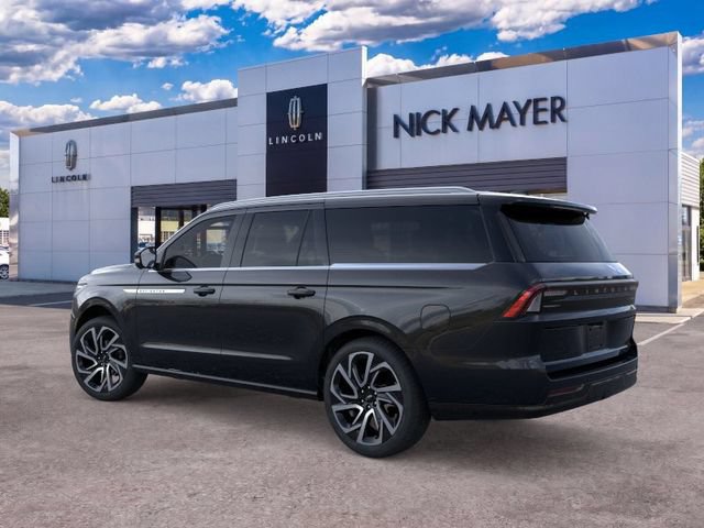 New 2026 Lincoln Navigator L Reserve AWD/4WD image 4
