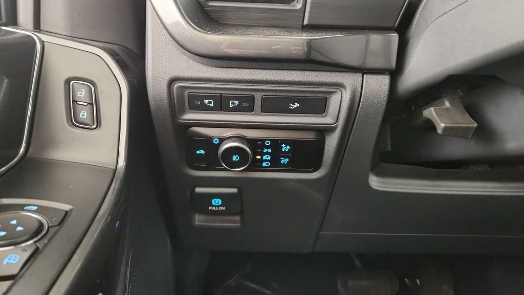 Used 2023 Ford F150 XLT w/ Equipment Group 302A High image 22