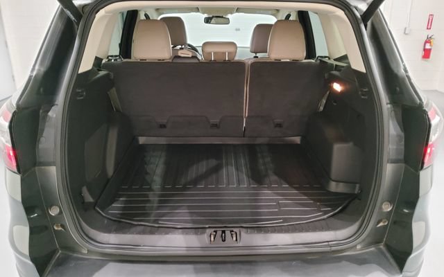 Used 2017 Ford Escape Titanium AWD/4WD image 14