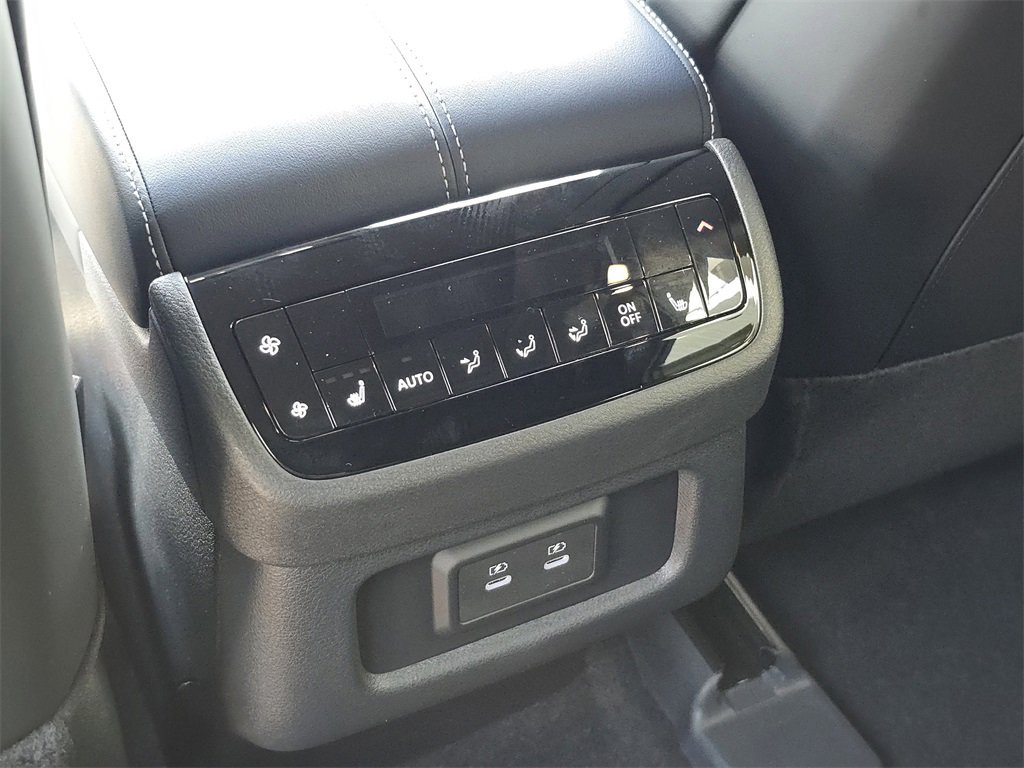 New 2026 INFINITI QX60 Sport w/ Dark Cargo Package image 10