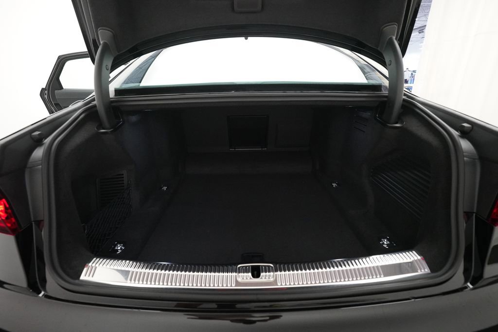 New 2026 Audi S8 AWD/4WD image 10