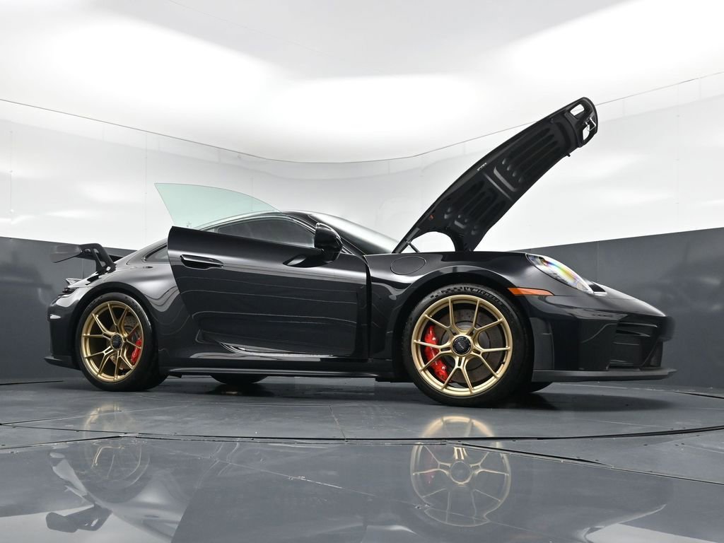 Certified 2026 Porsche 911 GT3 image 33